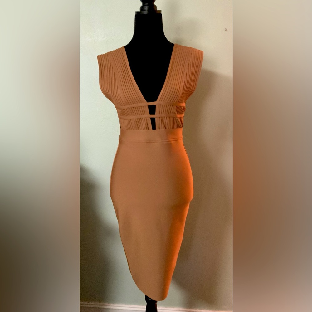 BRAND NEW!!! Beautiful SEXY bandage dress!